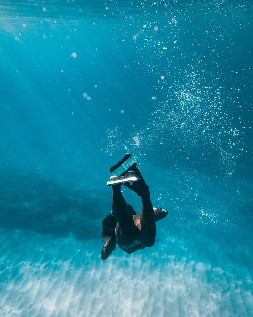 Diving in deep sea